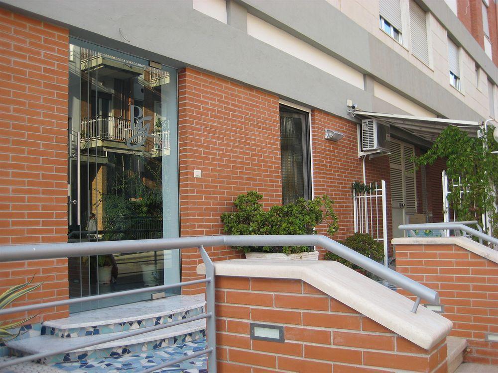 加埃塔Rock Garden住宿加早餐旅馆 外观 照片